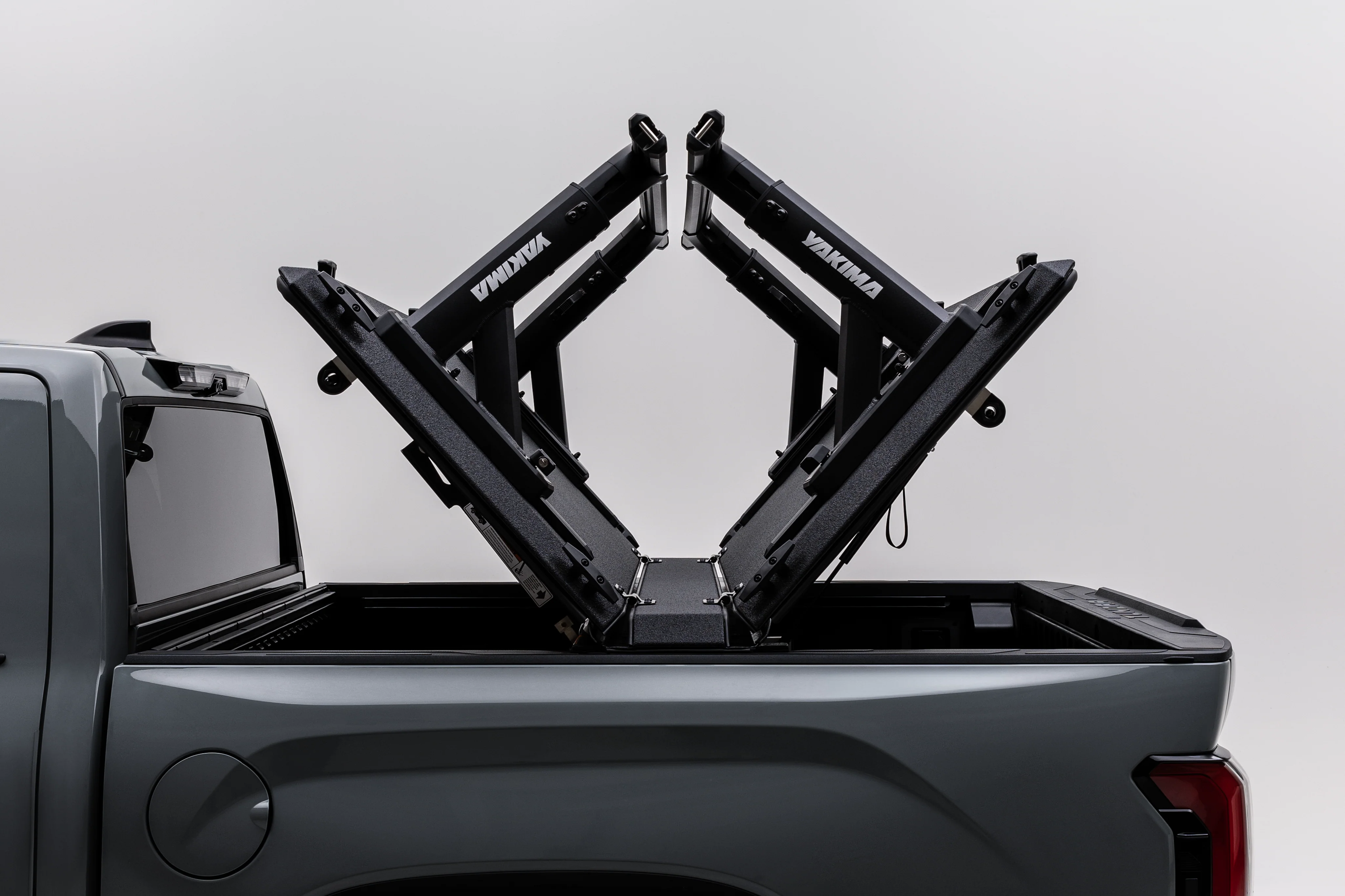DiamondBack × Yakima OverHaul HD Rack System - Image 4