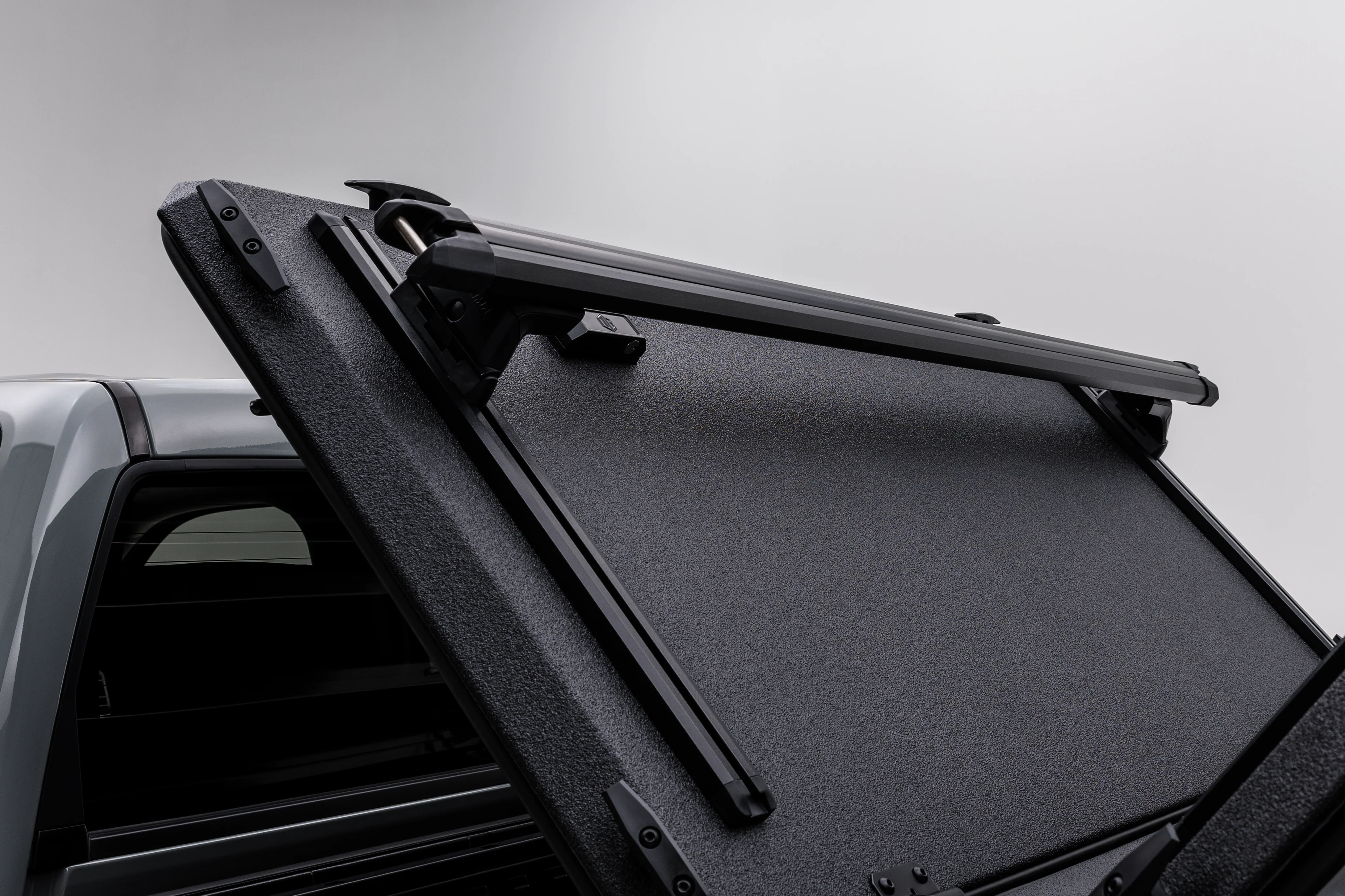 DiamondBack × Yakima SkyLine HD Rack System - Image 5