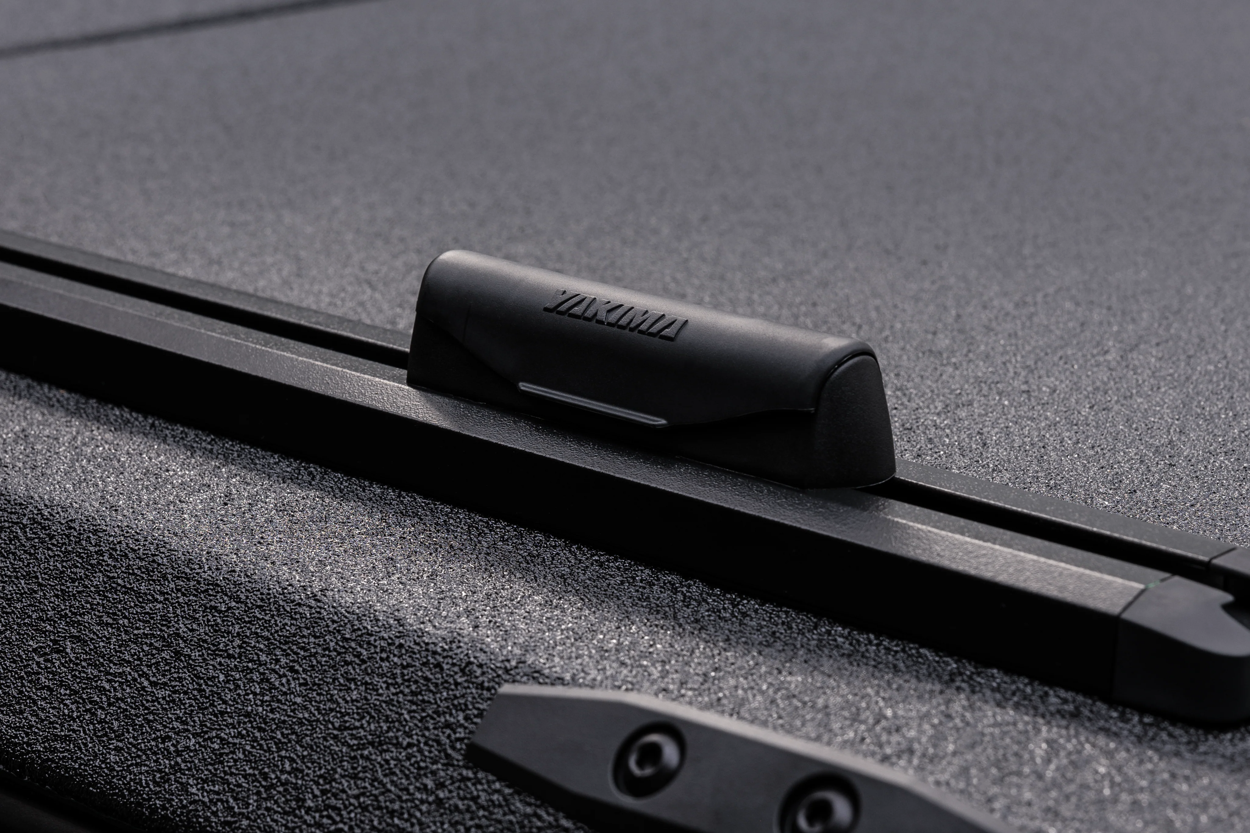 DiamondBack × Yakima SkyLine HD Rack System - Image 6