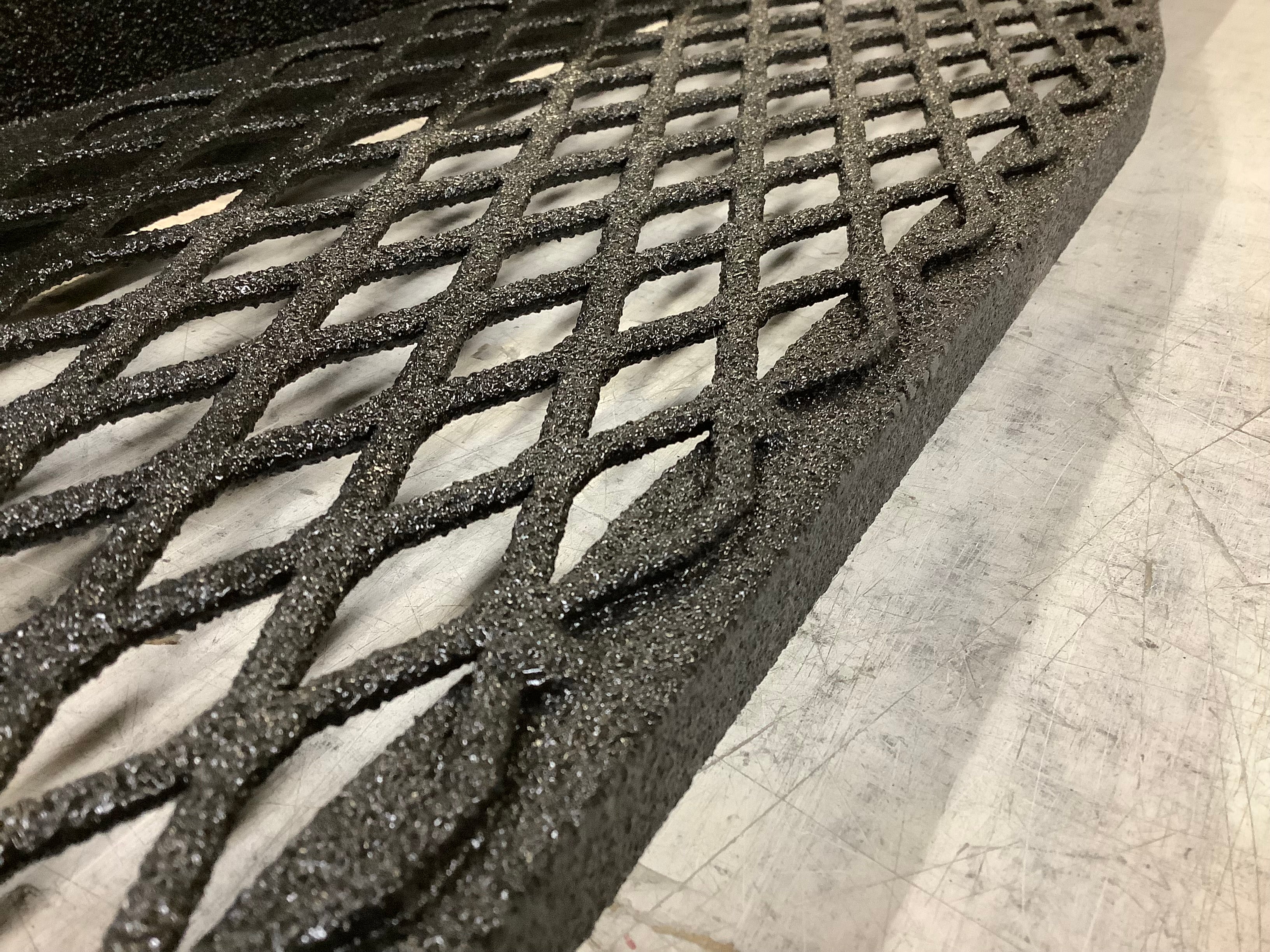 Outlet Low-Profile Cab Guard - Image 3