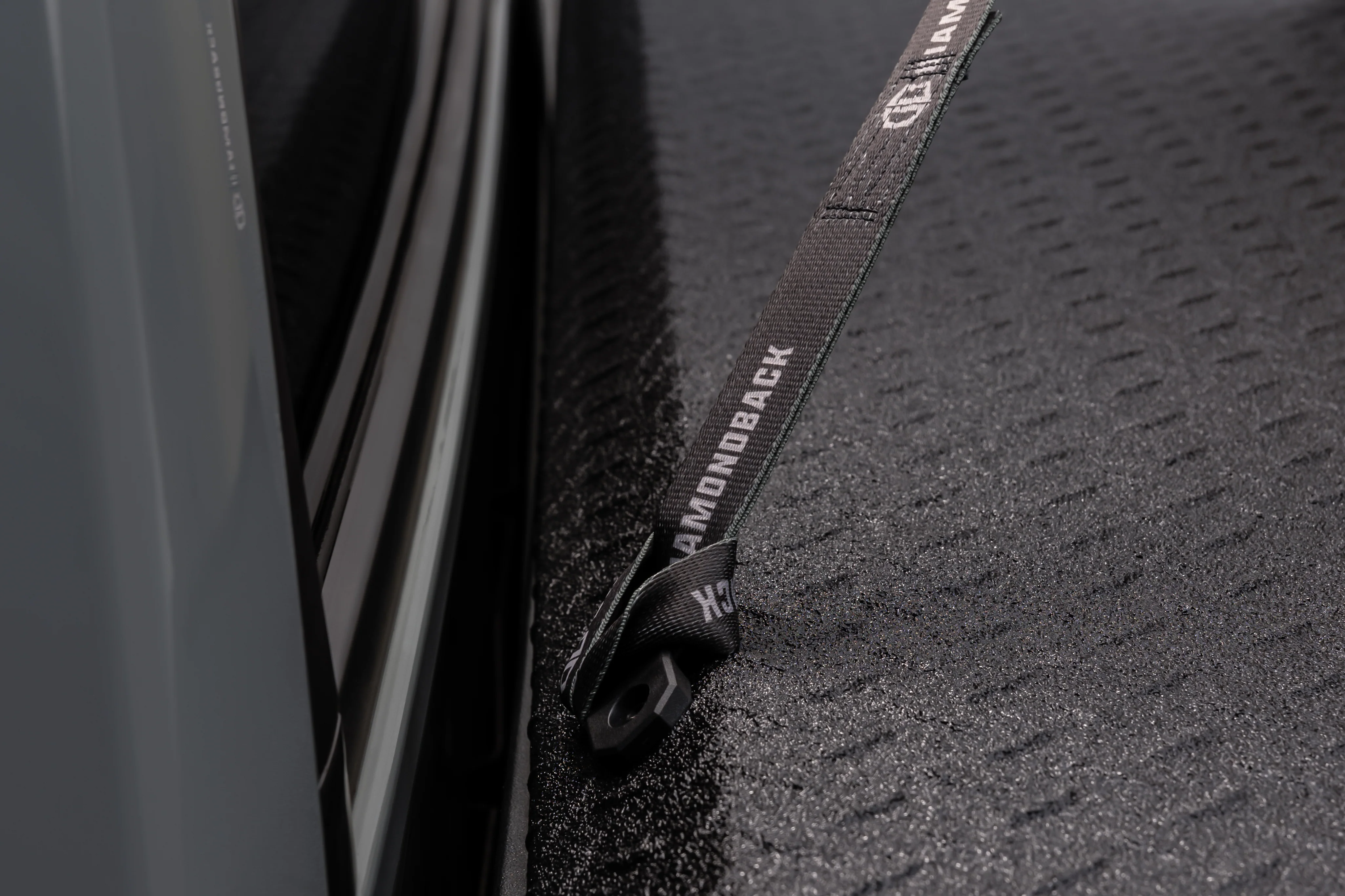 StrongHold™ Ratchet Loop Straps - Image 10