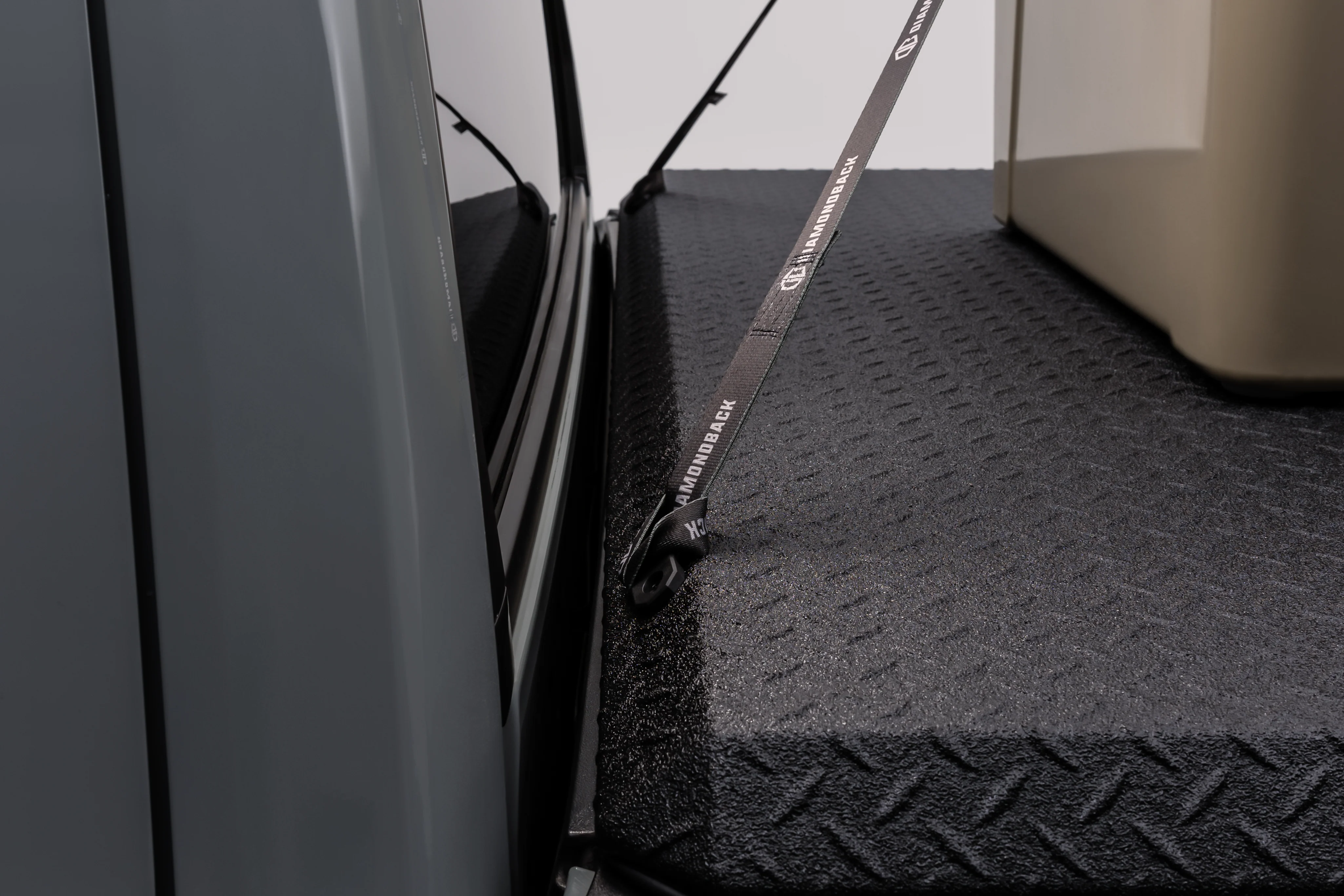 StrongHold™ Ratchet Loop Straps - Image 7